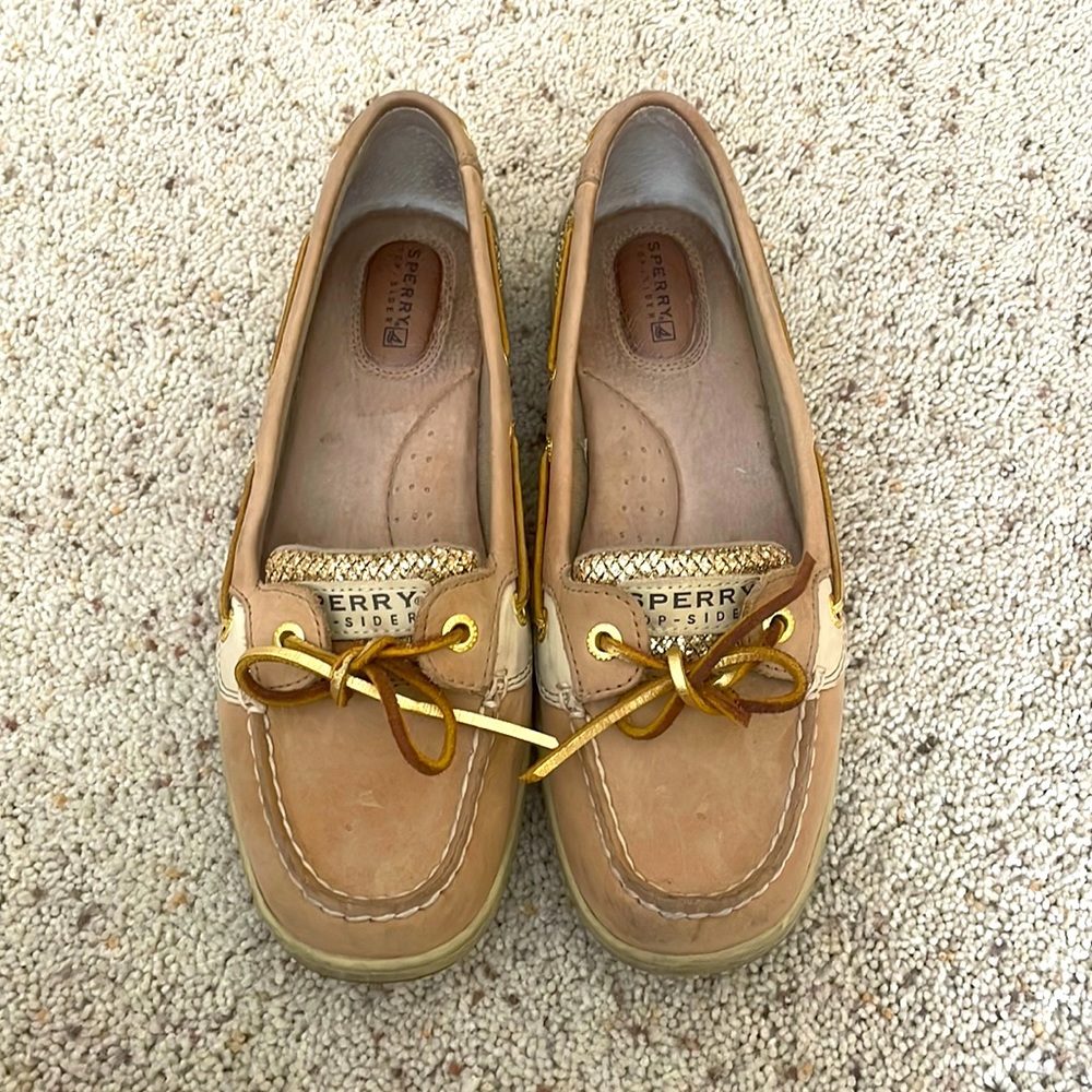 Sperry Boat Shoes - Size 8